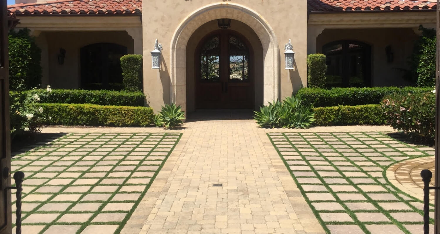 San Diego Paver Solutions - Interlocking Pavers